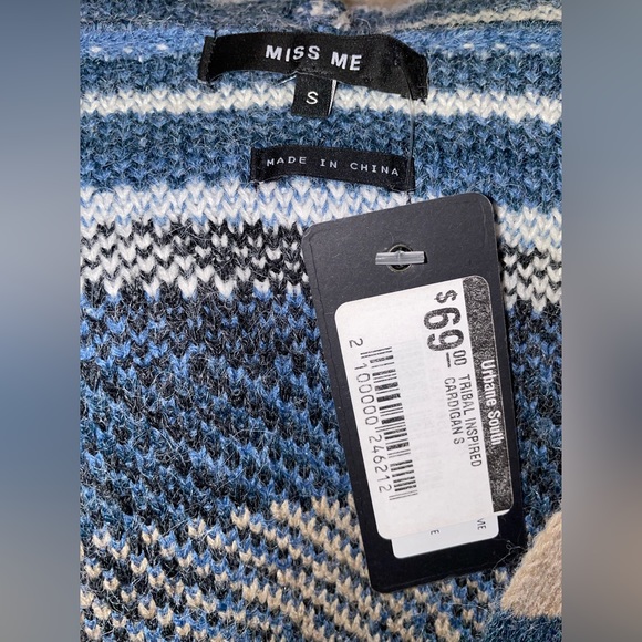 Miss Me Sweater - Picture 3 of 4